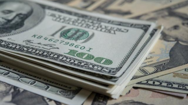 2025年哪家銀行換美金最划算？這篇看完別再多花冤枉錢！